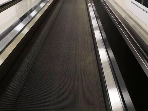 自动人行道